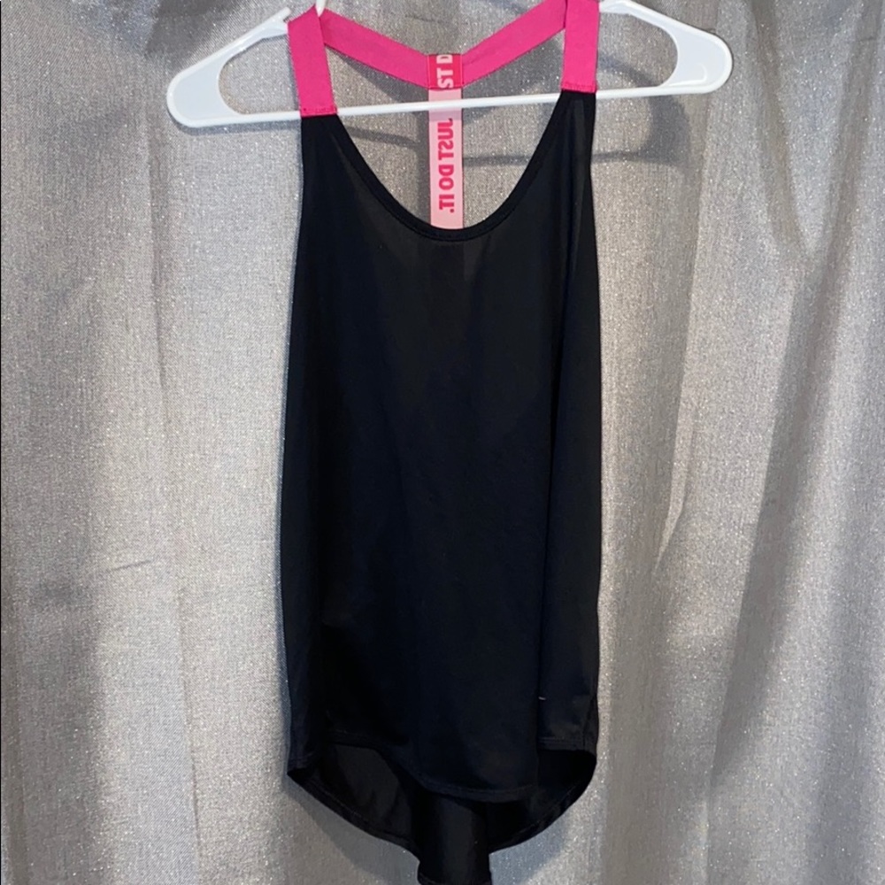 Nike workout tank top
